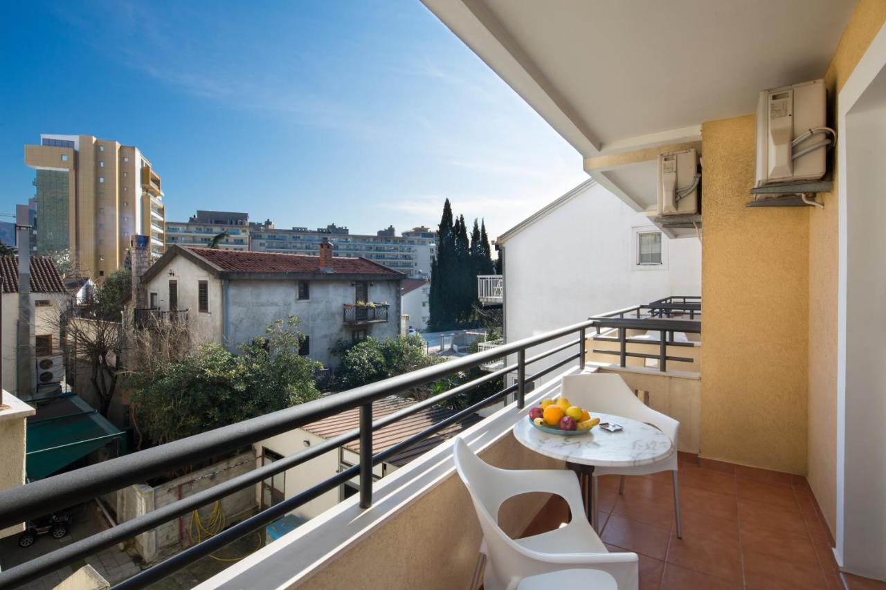 Apartmani Salus Будва Екстериор снимка
