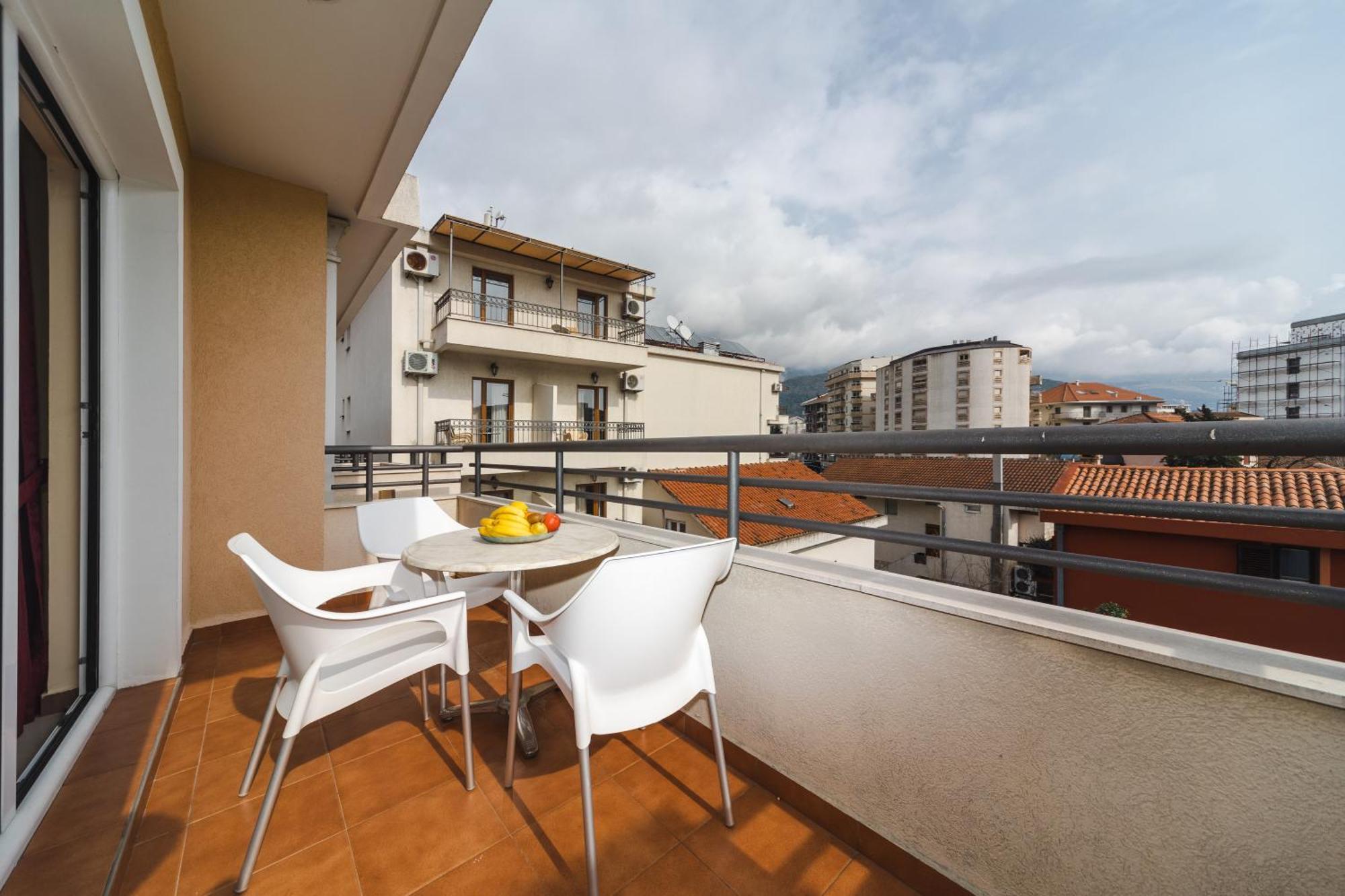Apartmani Salus Будва Стая снимка